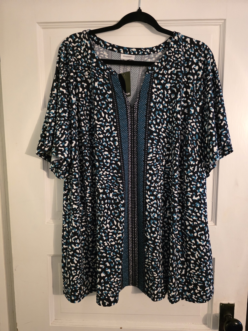 Avenue Black Teal and White Printed Blouse